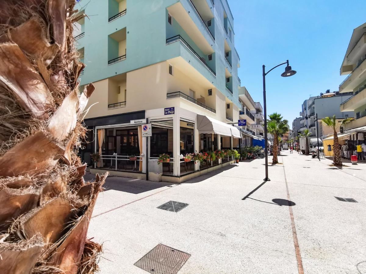 Hotel La Plage Католика Екстериор снимка