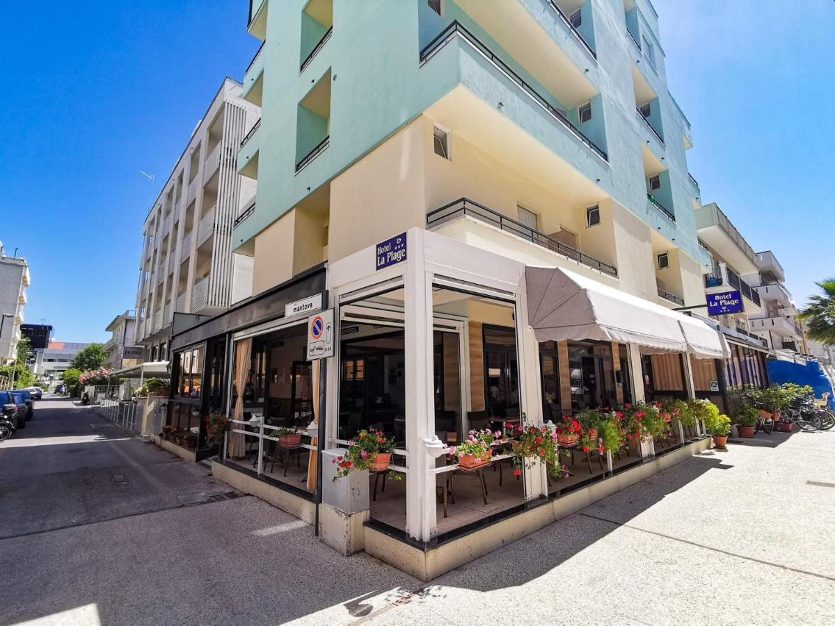 Hotel La Plage Католика Екстериор снимка