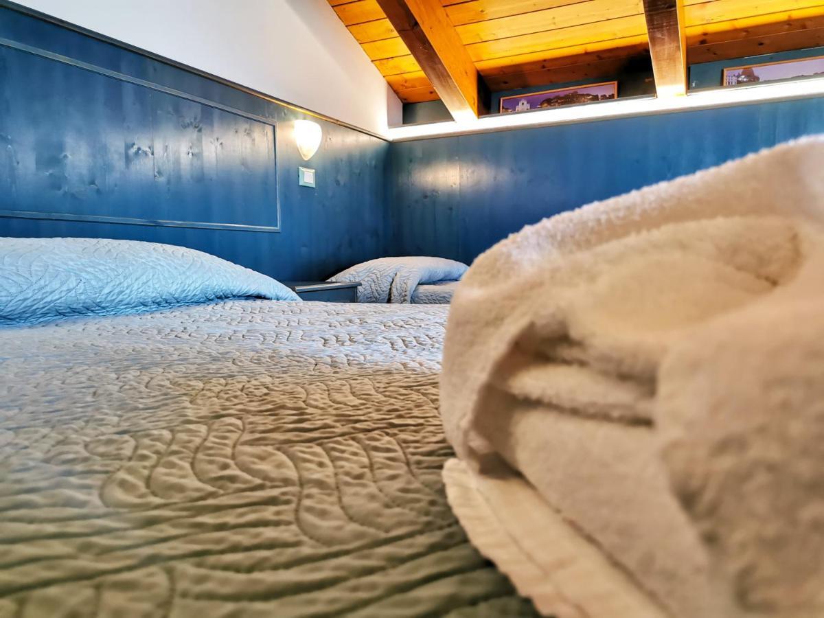 Hotel La Plage Католика Екстериор снимка