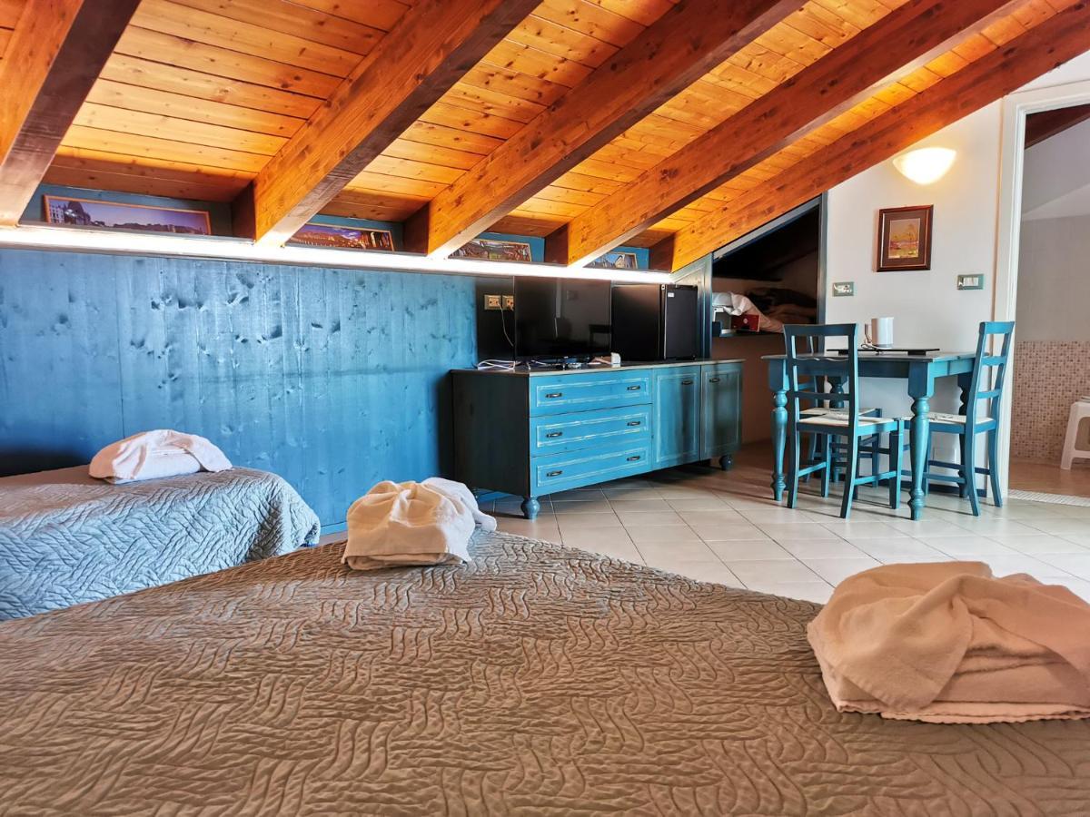 Hotel La Plage Католика Екстериор снимка