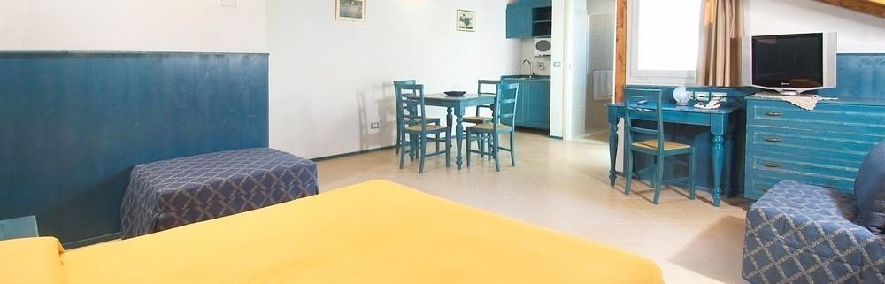 Hotel La Plage Католика Екстериор снимка